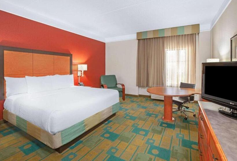 Quarto Deluxe Cama King, La Quinta Inn & Suites By Wyndham Houston Galleria Area