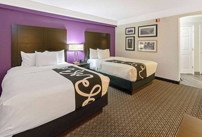 Deluxe Suite, La Quinta Inn & Suites By Wyndham Phoenix Scottsdale