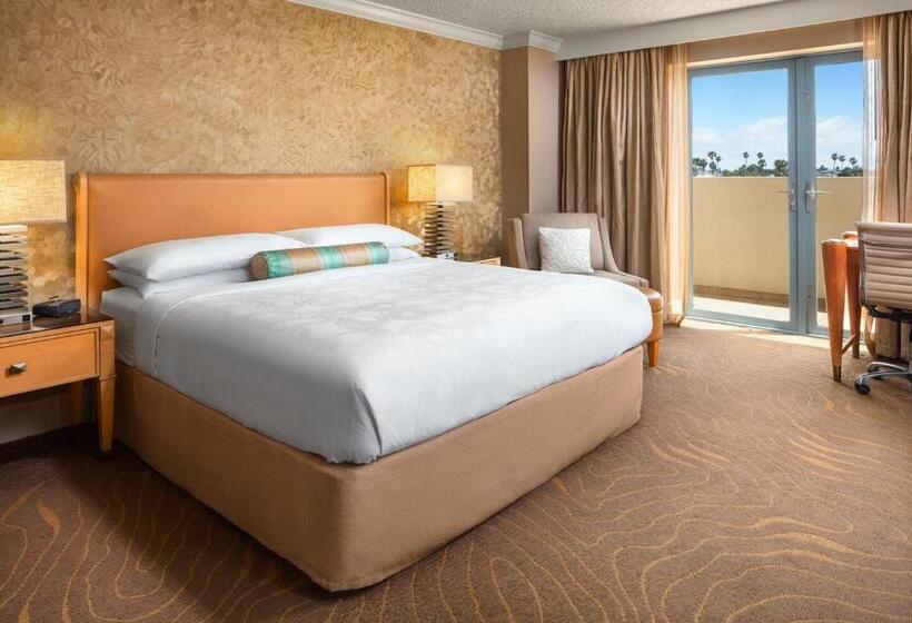 اتاق استاندارد با تخت بزرگ, Sandbourne Santa Monica, Autograph Collection