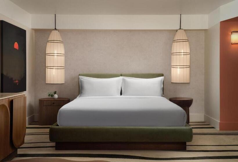 اتاق لوکس با چشم‌انداز دریا, Sandbourne Santa Monica, Autograph Collection