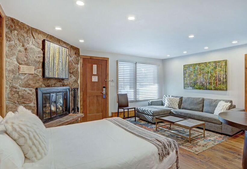 استودیوی استاندارد, Lodge At Vail, A Rockresort