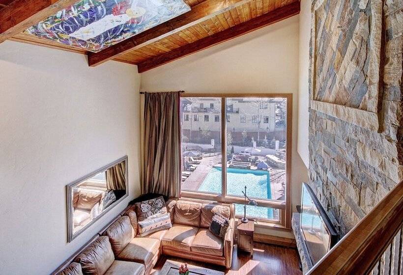 2 Bedroom Premium Apartment, The Lodge At Vail A Rockresort