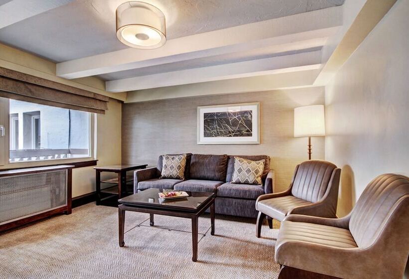 سوییت اجرایی, Lodge At Vail, A Rockresort