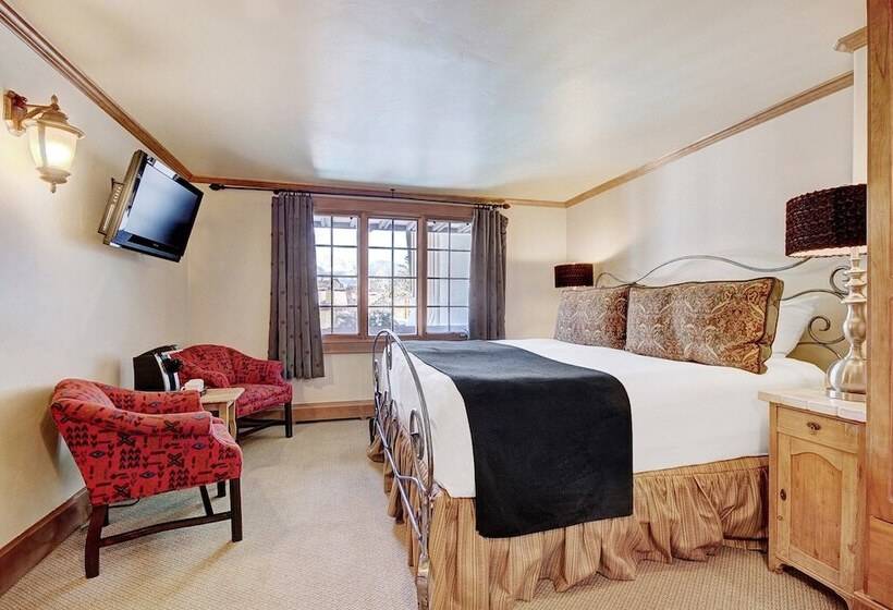 2 Bedroom Premium Apartment, The Lodge At Vail A Rockresort