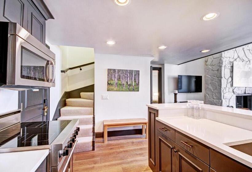 2 Bedroom Premium Apartment, Lodge At Vail, A Rockresort