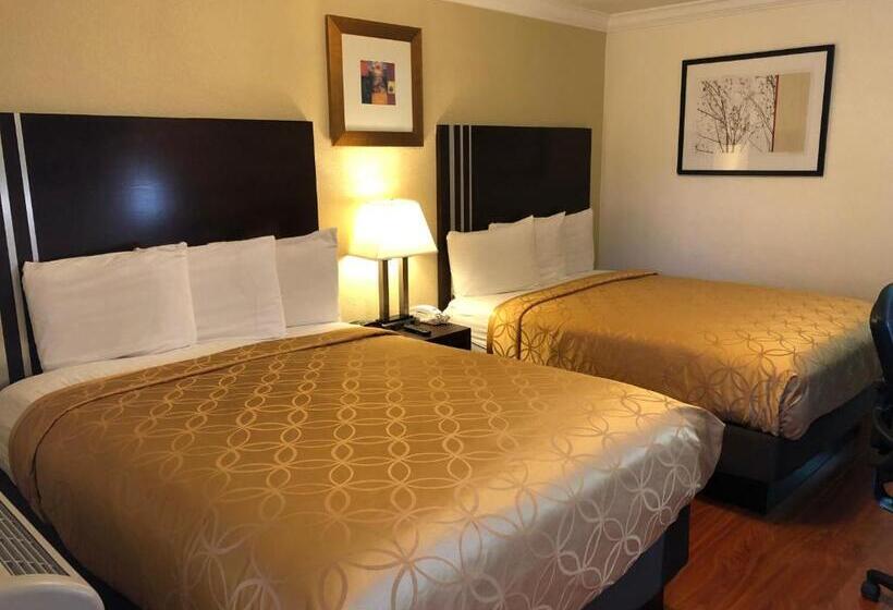 Quarto standard, Lombard Plaza Motel