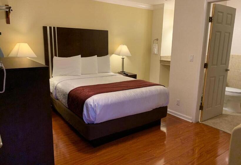 Quarto standard, Lombard Plaza Motel