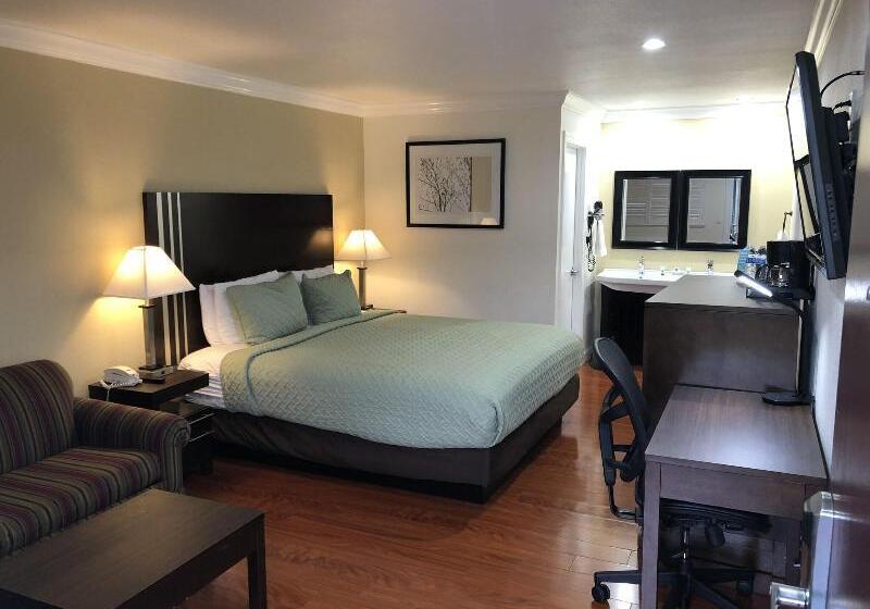 2 Bedroom Suite, Lombard Plaza Motel