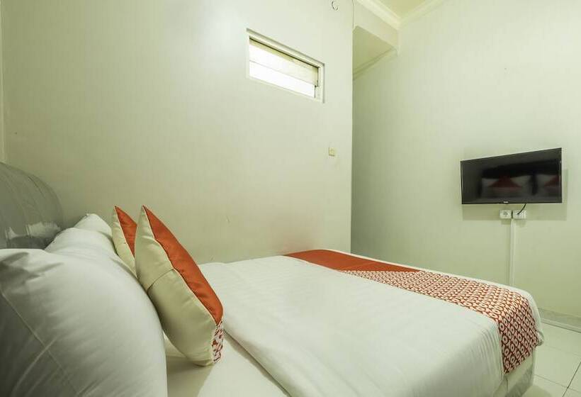 اتاق استاندارد, Oyo 2227 Raka Residence Syariah