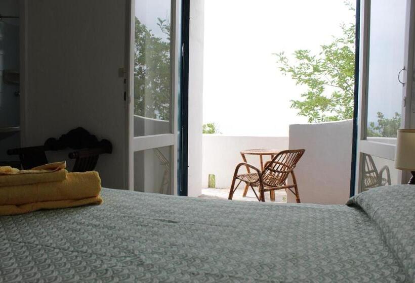 آپارتمان 1 خوابه با چشم‌انداز دریا, Residenza Gherly