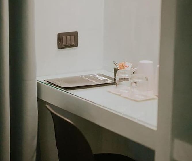 اتاق استاندارد, Dim S Hotel & Restaurant