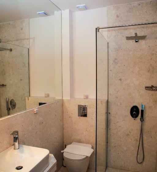 اتاق استاندارد, Dim S Hotel & Restaurant