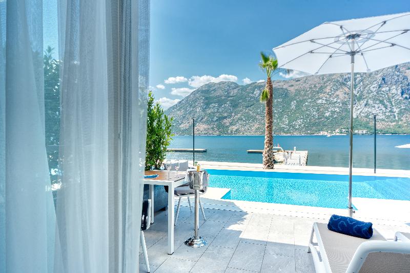 سوییت لوکس, Hyatt Regency Kotor Bay Resort