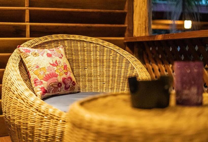 بانگلوی استاندارد, Peam Snea Resort