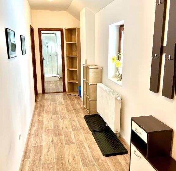 اتاق استاندارد سه نفره, Penzion Dolní Morava
