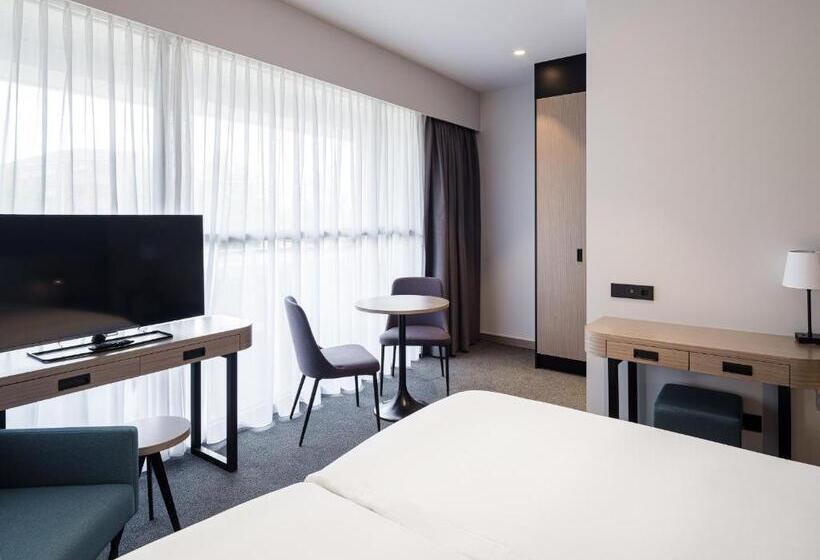 Deluxe Room King Size Bed, Executive Residency By Best Western Amsterdam Airport