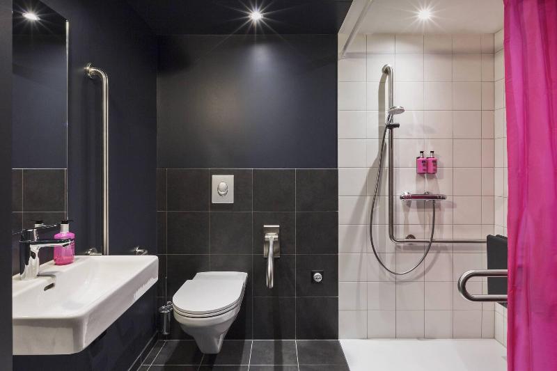 스탠다드 룸, Moxy Lausanne City