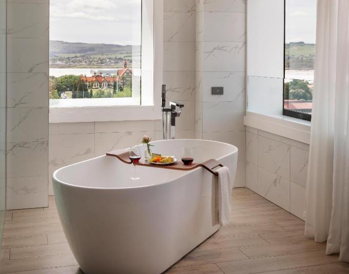 سوییت سوپریور, Pullman Rotorua
