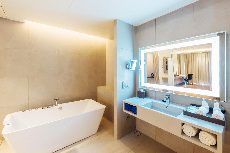 اتاق استاندارد, Oceanfront Beach Resort   Sha Extra Plus
