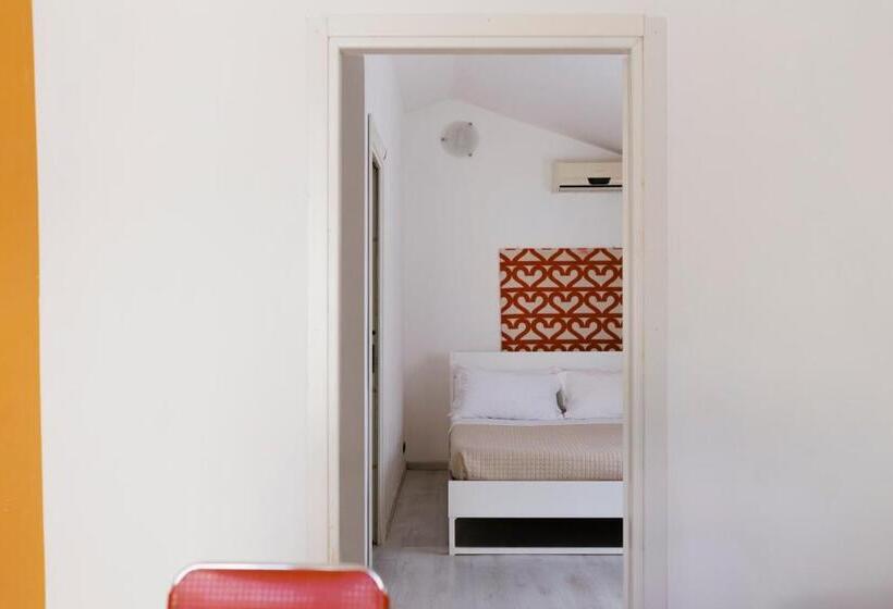 استودیوی استاندارد, Villa Chiara Porto Recanati