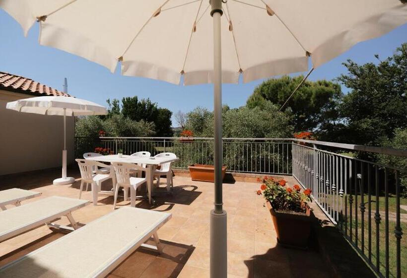 آپارتمان 1 خوابه با تراس, Villa Chiara Porto Recanati