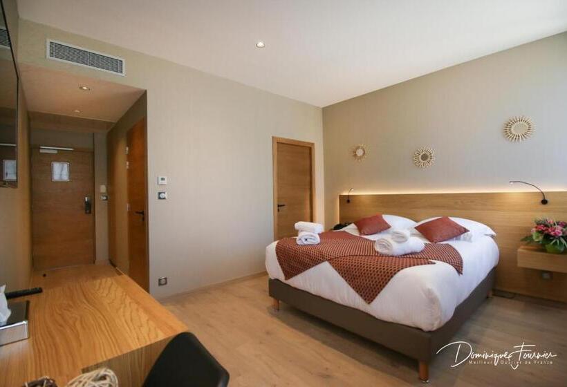 اتاق سوپریور, Le Castel D Alti