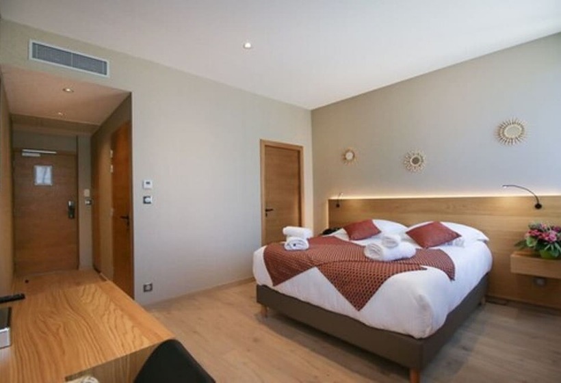 اتاق سوپریور, Le Castel D Alti