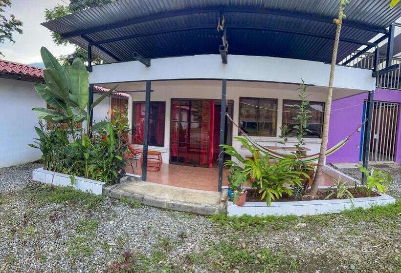 خانه 2 خوابه, Casitas Coloradas Puerto Viejo