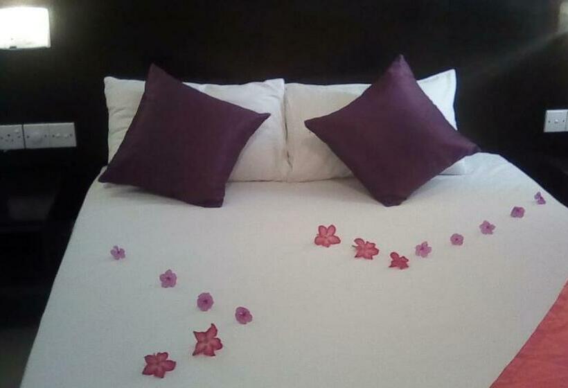 اتاق استاندارد, Aqua House Hotel Yala
