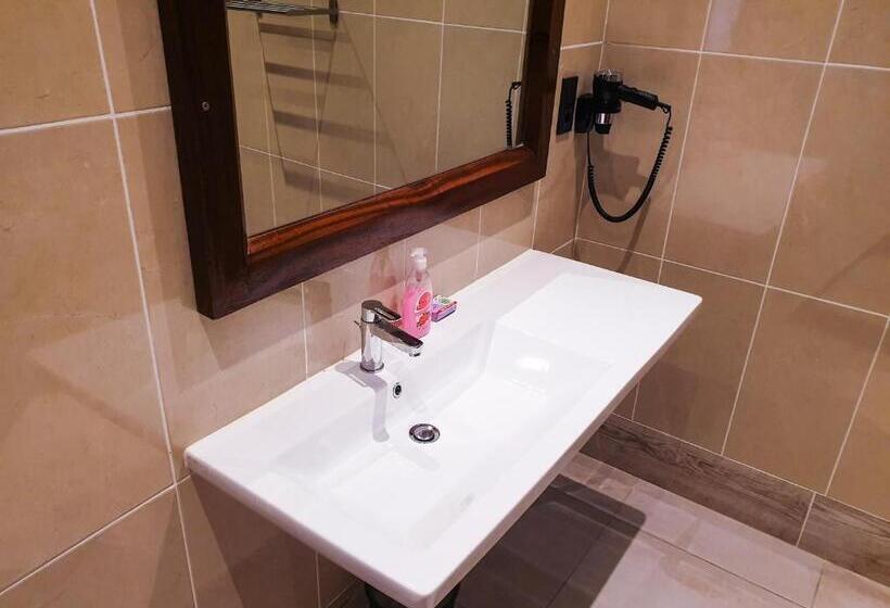 اتاق لوکس, Kasumai Beach Resort