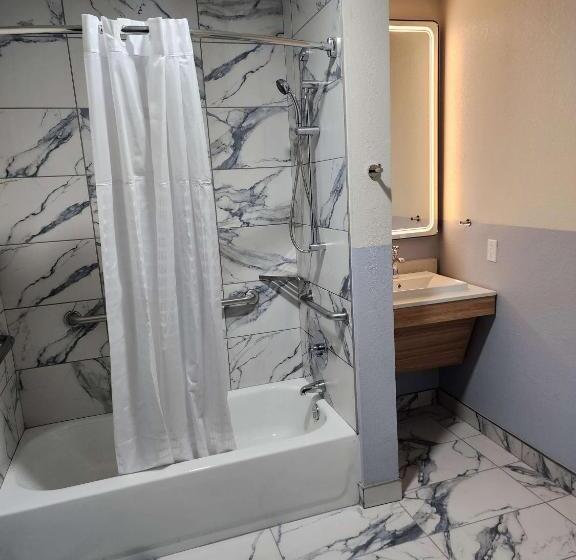 سوئیت برای معلولان, Best Western Buffalo Inn & Suites
