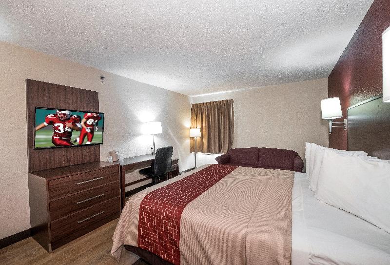 带大床的高级房间, Red Roof Inn Lancaster