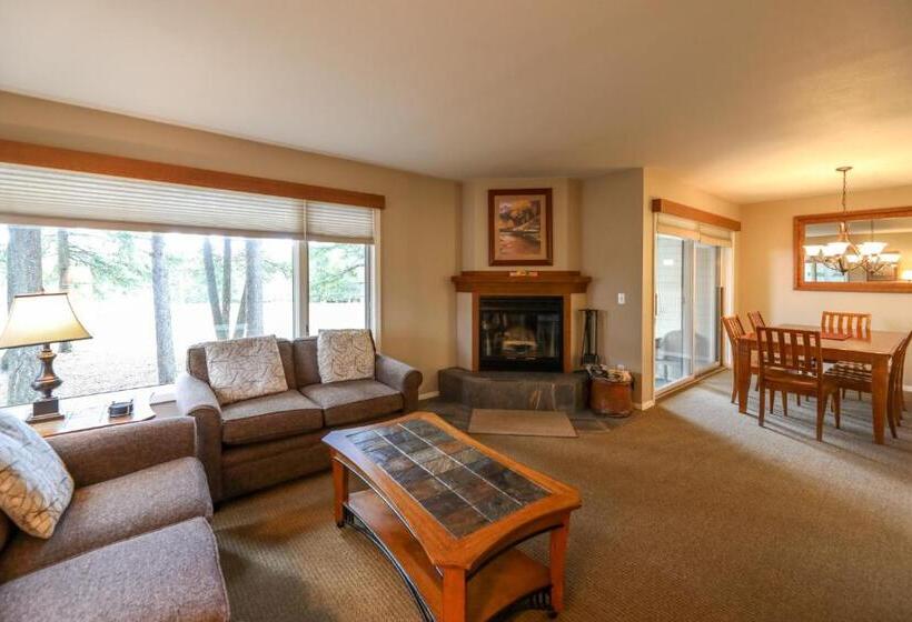 2 Bedroom Apartment, Meadow Lake Resort & Condos