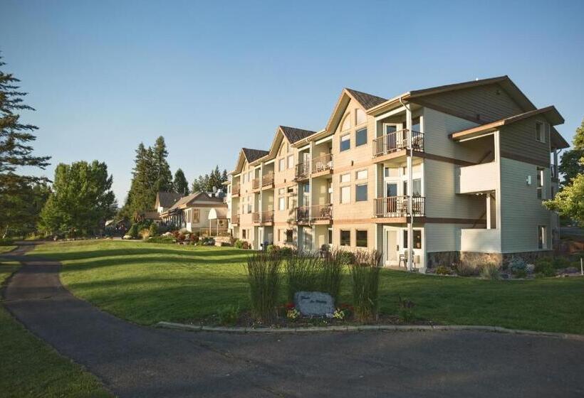 اتاق لوکس با تخت بزرگ, Meadow Lake Resort & Condos