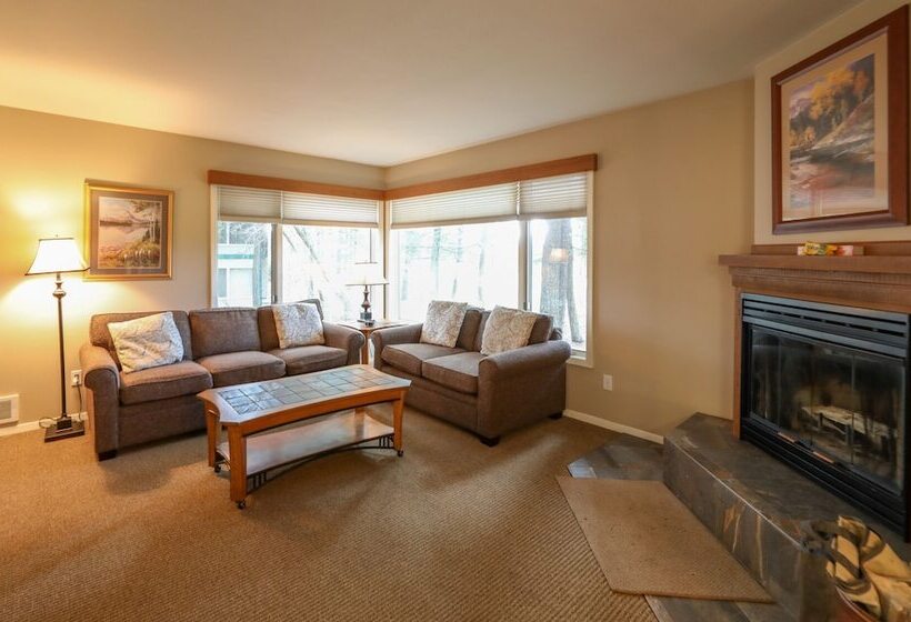 آپارتمان 2 خوابه, Meadow Lake Resort & Condos