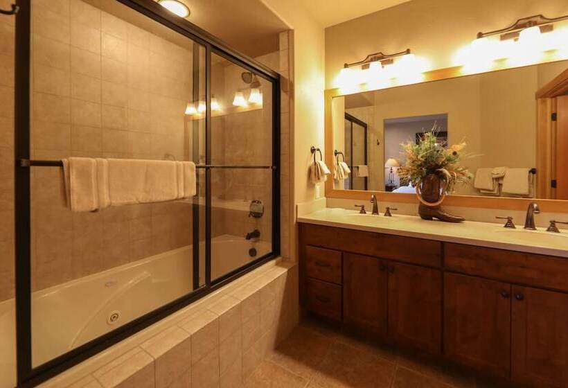 آپارتمان 1 خوابه, Meadow Lake Resort & Condos
