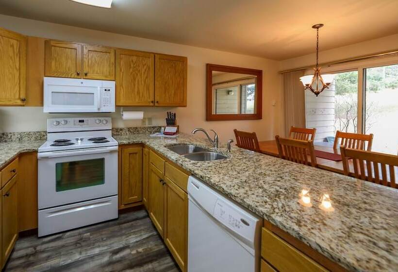 آپارتمان 1 خوابه, Meadow Lake Resort & Condos