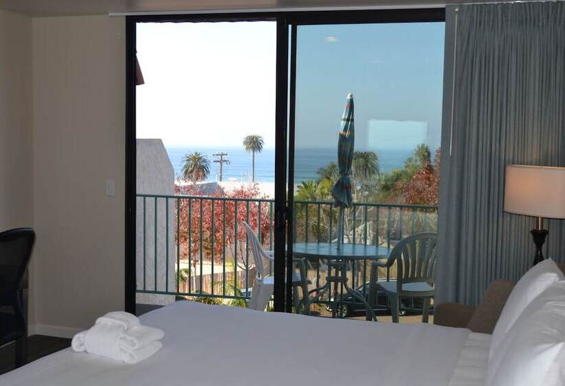 اتاق لوکس با بالکن و چشم‌انداز دریا, Moonlight Beach Motel