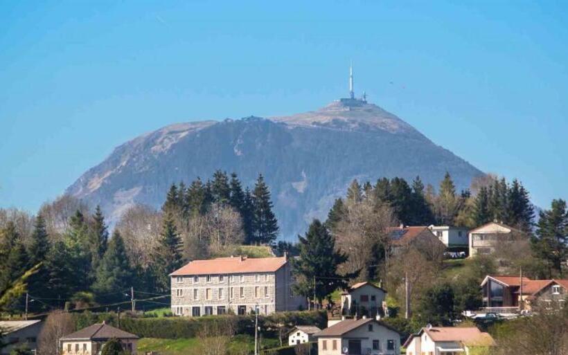 1 Bedroom House, Entre Lacs Et Volcans