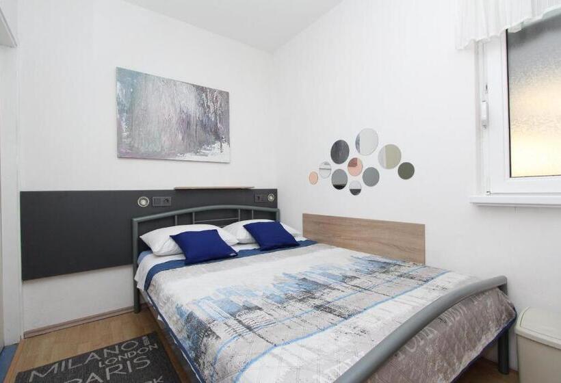 اتاق استاندارد یک نفره, Apartments Eva