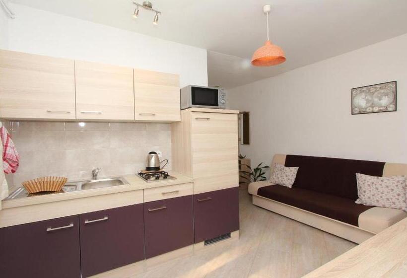 1 Bedroom Apartment with Terrace Sea View, Apartments Eva