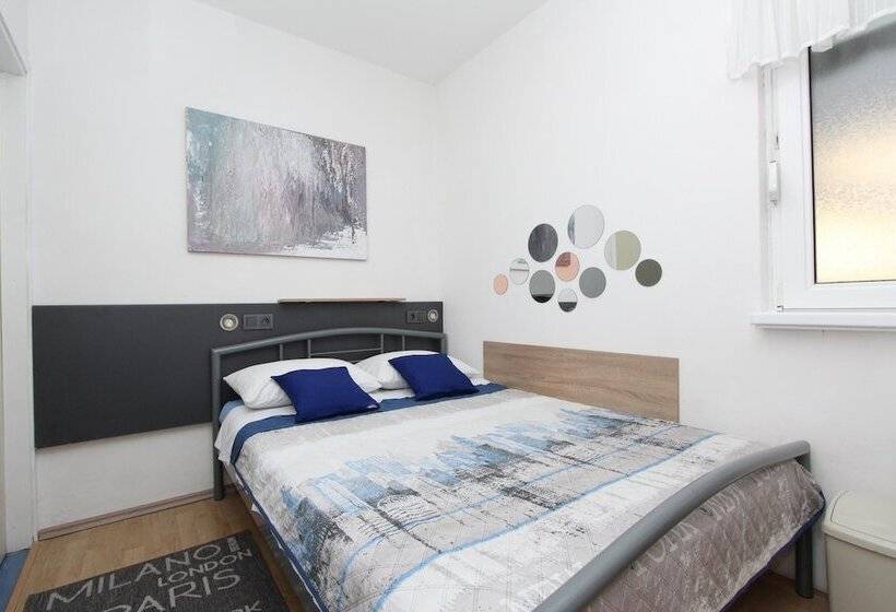اتاق استاندارد یک نفره, Apartments Eva