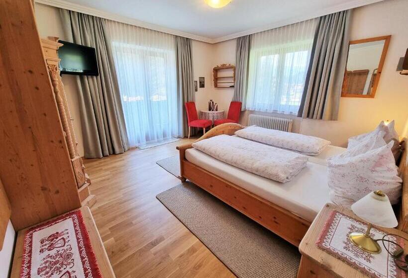 اتاق استاندارد با بالکن, Das Landhaus