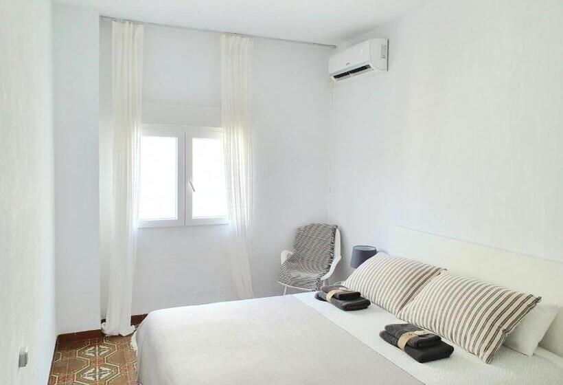 اتاق استاندارد با سرویس بهداشتی مشترک, Casa Mila Sv19 Guesthouse
