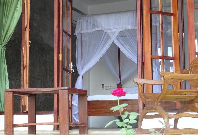 اتاق لوکس, Nelu Villa Sigiriya