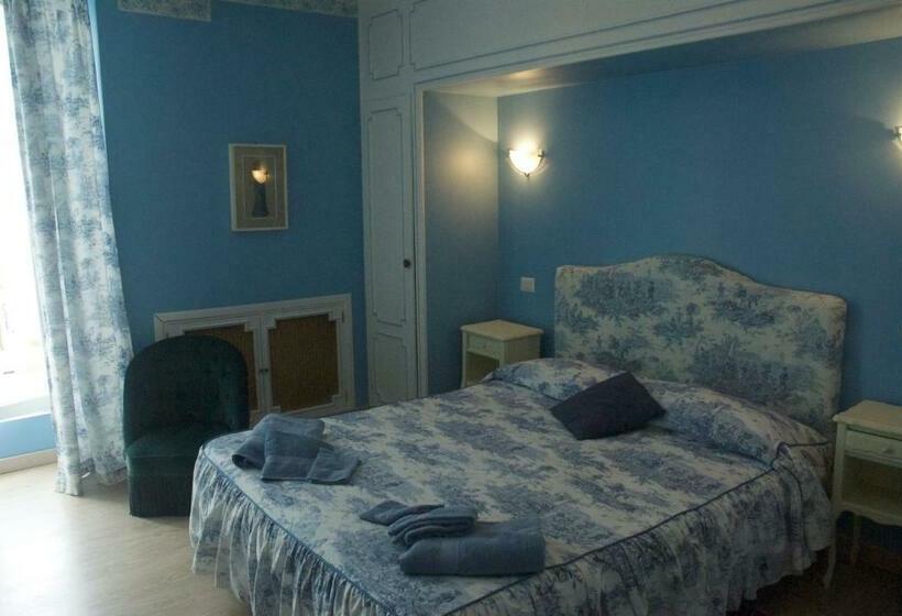 اتاق استاندارد, Le Clos Des Cedres B&b