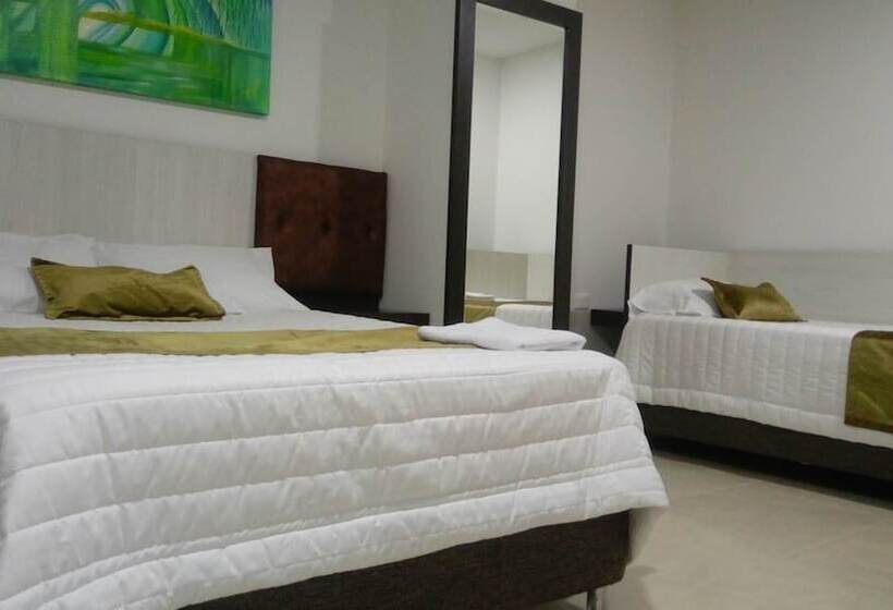 اتاق لوکس, Andinos Plaza Florencia