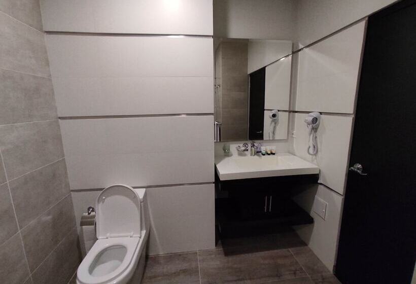 اتاق لوکس, Andinos Plaza Florencia