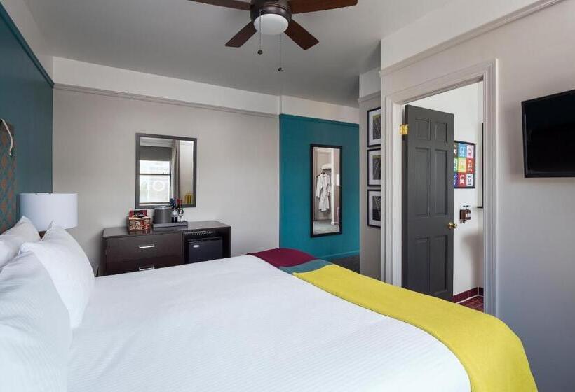 سوئیت با تخت بزرگ, City Suites