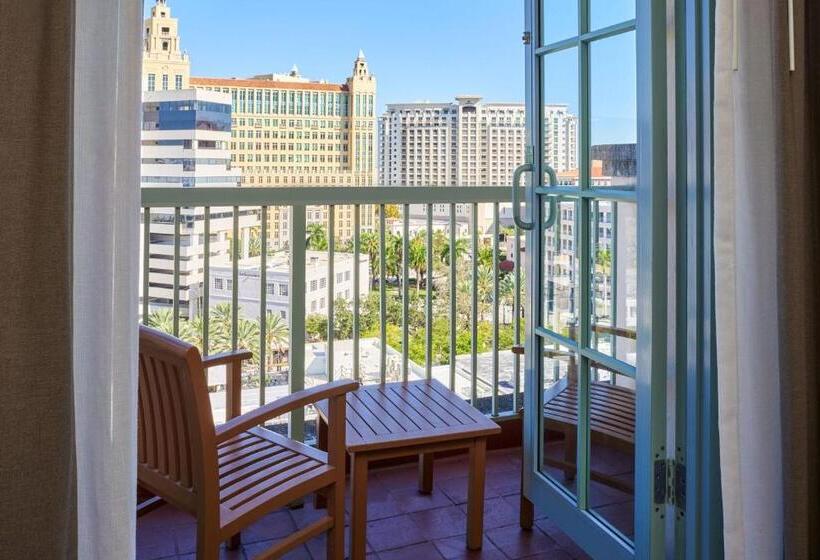 Junior Suite Cama King, Colonnade Coral Gables, Autograph Collection